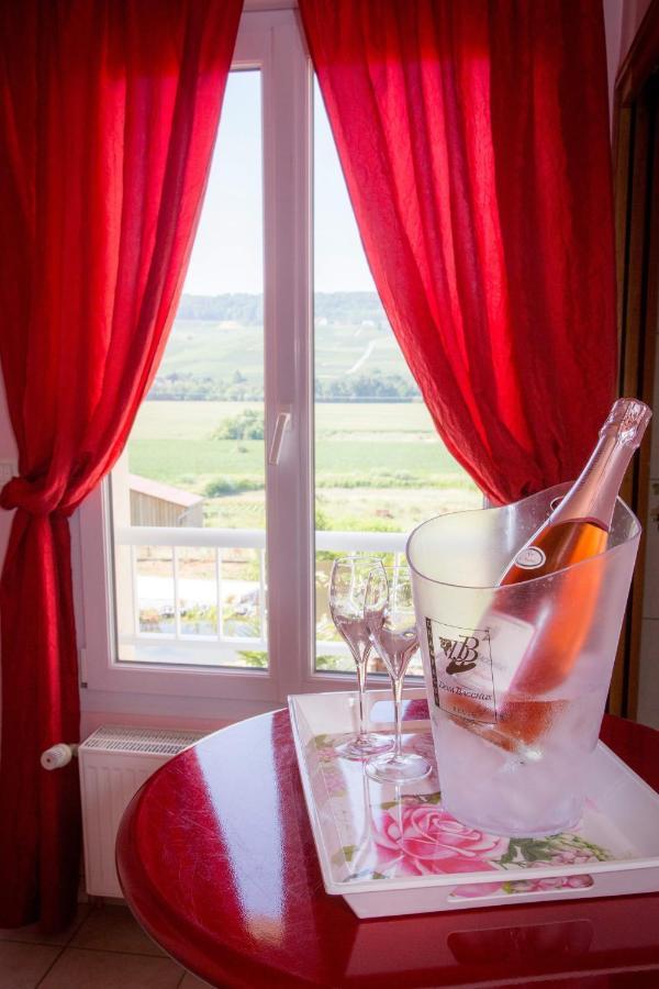 Domaine Bacchus Bed and Breakfast Reuil-sur-Marne Esterno foto