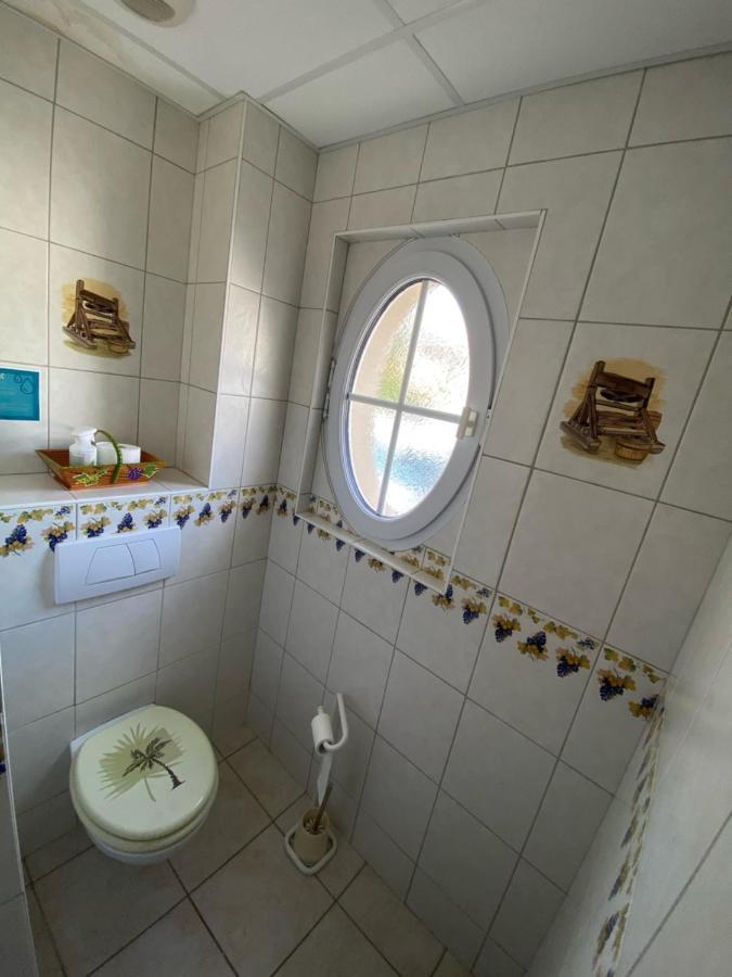 Domaine Bacchus Bed and Breakfast Reuil-sur-Marne Esterno foto