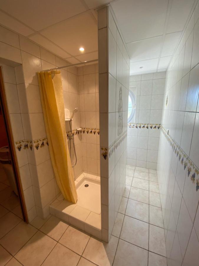 Domaine Bacchus Bed and Breakfast Reuil-sur-Marne Esterno foto